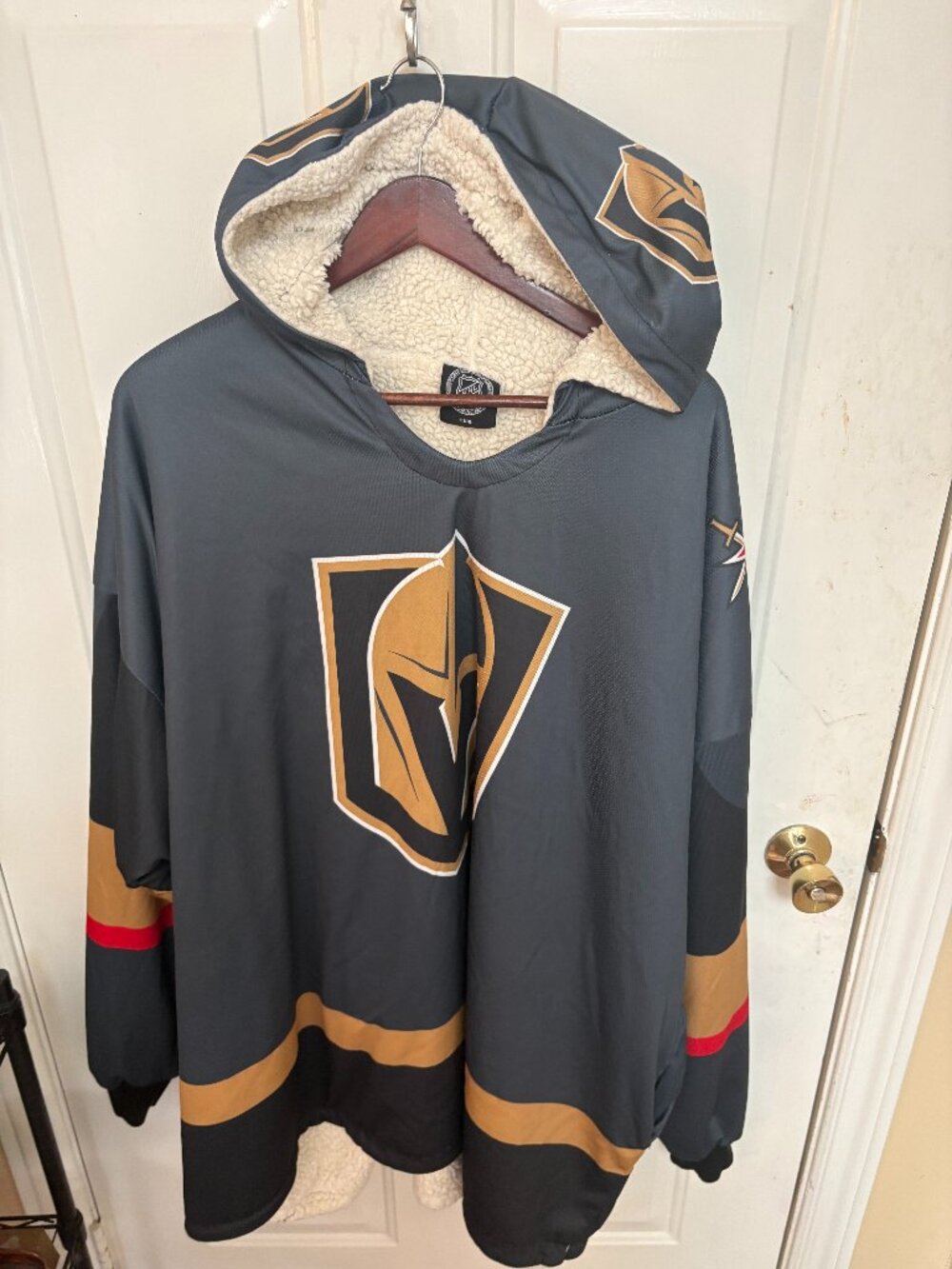 Vegas Golden Knights NHL Blanket Hoodie – FOCO Hoodeez – Officially Licensed – O